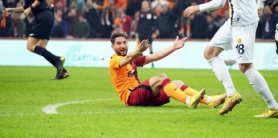 Galatasaray Ankaragücü maçında Cimbom’dan penaltı tepkisi!