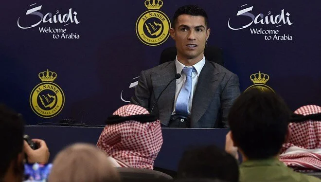 Al Nassr’a imza atan Ronaldo: Avrupa’daki hayallerimi gerçekleştirdim
